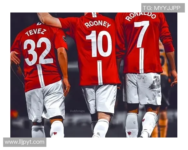 足球巨星们同框搞笑合影 笑料百出令人捧腹不止 足球巨星们同框搞笑合影 笑料百出令人捧腹不止