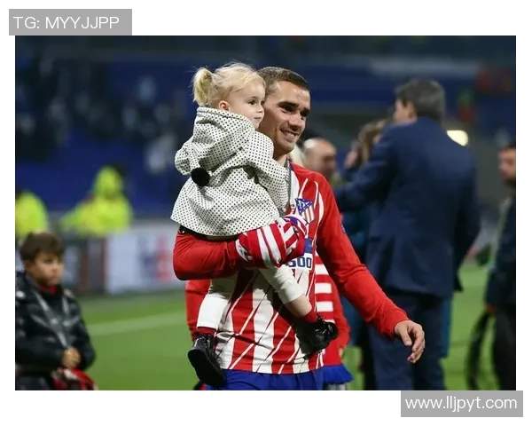 2018年足球明星回顾：谁是那一年最闪耀的绿茵巨星